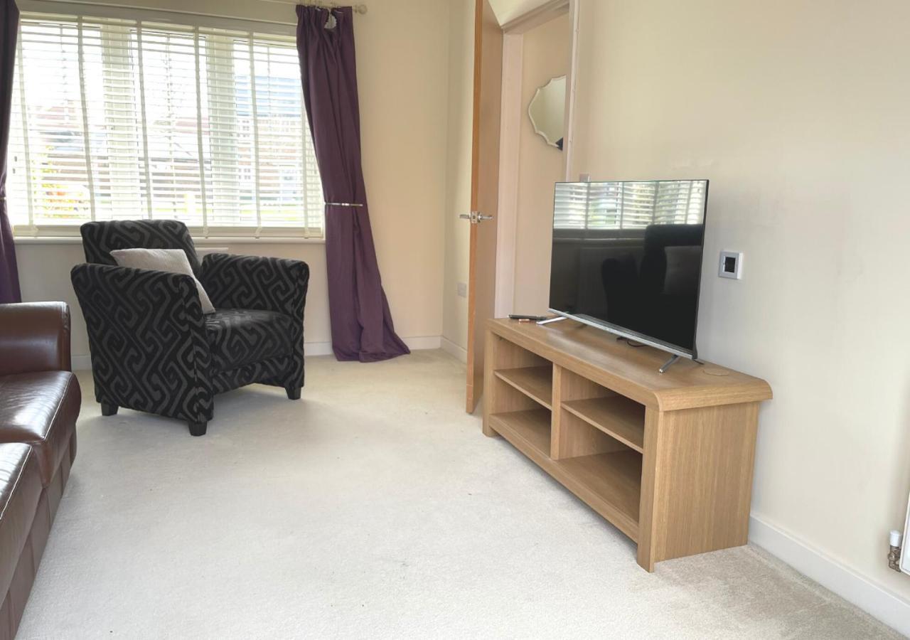 Ashford Holiday Home Sleeps 6 Free Parking Wifi Willesborough Εξωτερικό φωτογραφία