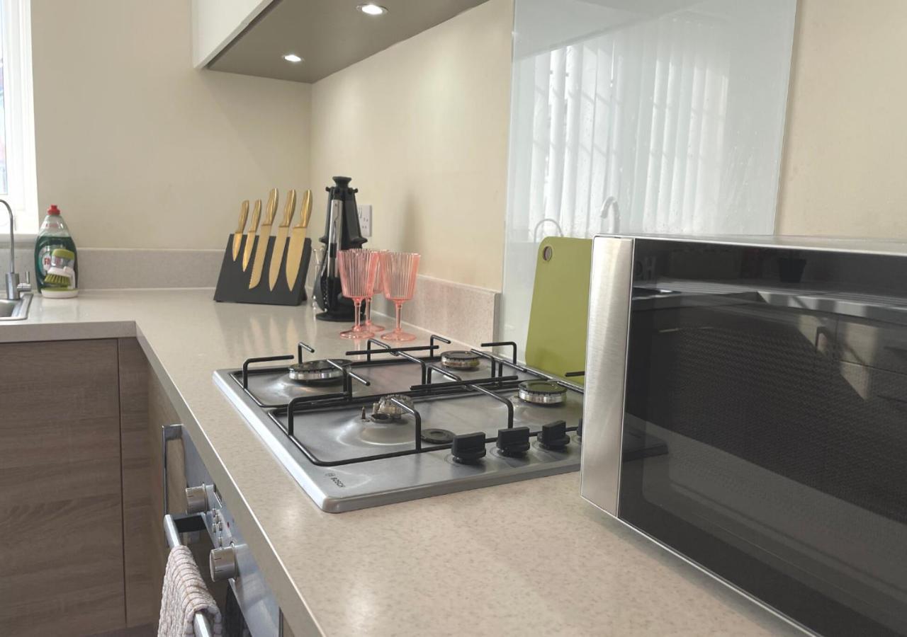 Ashford Holiday Home Sleeps 6 Free Parking Wifi Willesborough Εξωτερικό φωτογραφία
